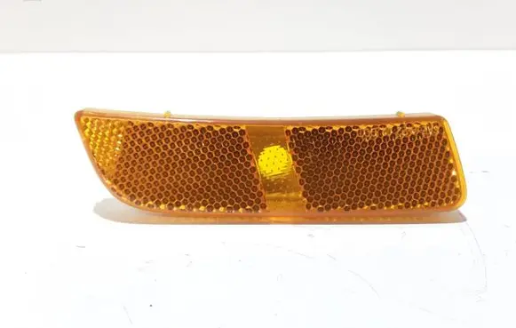 Volkswagen Tiguan Front reflector 5N0945119A