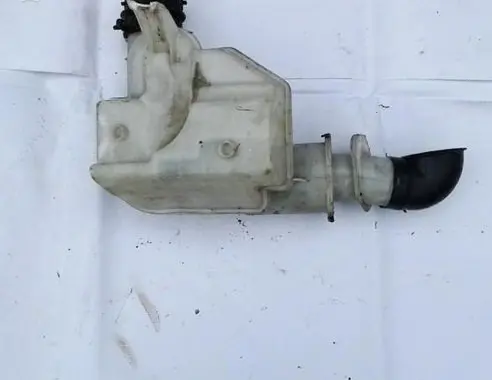 Mazda 323 F Windshield washer fluid reservoir/tank