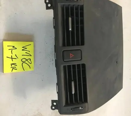 Mazda 3 I Dashboard side air vent grill/cover trim BP4K55111