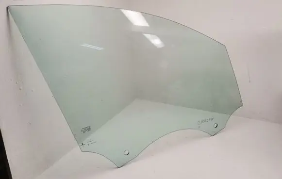 Porsche Macan (95B) Front door window glass four-door 95B845202B