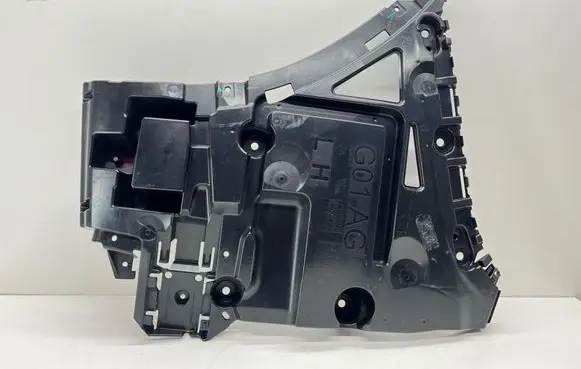 BMW X3 G01 Rear bumper mounting bracket 9451029