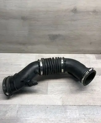 Volvo V60 Intercooler hose/pipe 1073497S01
