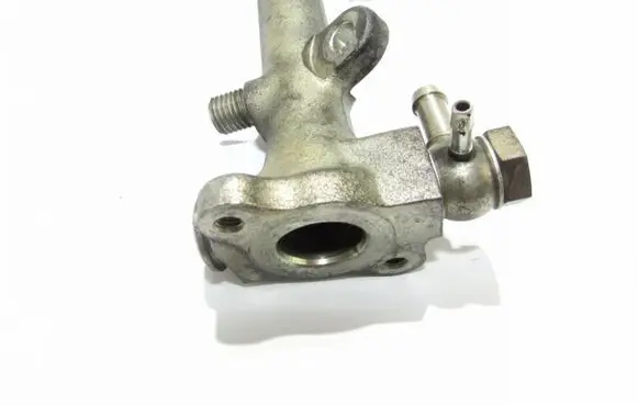Mercedes-Benz E W210 Fuel main line pipe