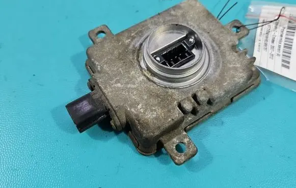 Citroen C-Crosser Headlight ballast module Xenon W3T15671 IMPRK1589387