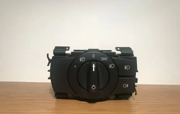 BMW X1 E84 Light switch 6932796 61316932796