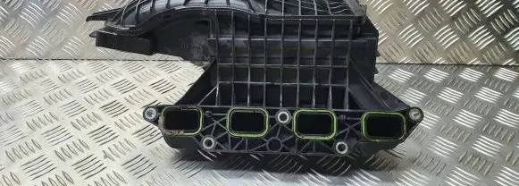 Volkswagen PASSAT B6 Intake manifold 03C145749B 03C129711AD