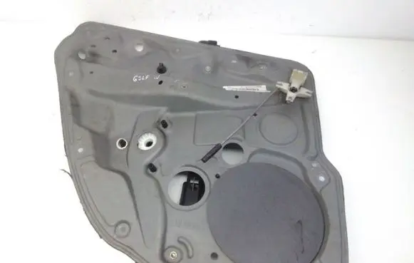 Volkswagen Golf IV Rear window lifting mechanism without motor 1J4839755E