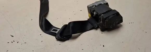 Audi A3 S3 8L Rear seatbelt 27213083