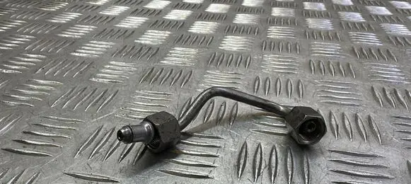Mercedes-Benz E W212 Fuel injector supply line/pipe 