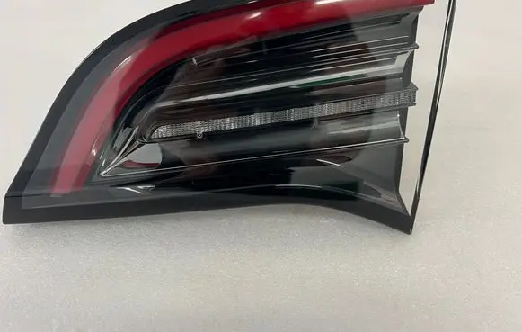 Tesla Model 3 Tailgate rear/tail lights 150208900B 1502089 2SD2715015342