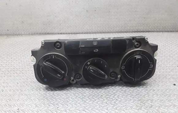 Volkswagen Caddy Climate control unit