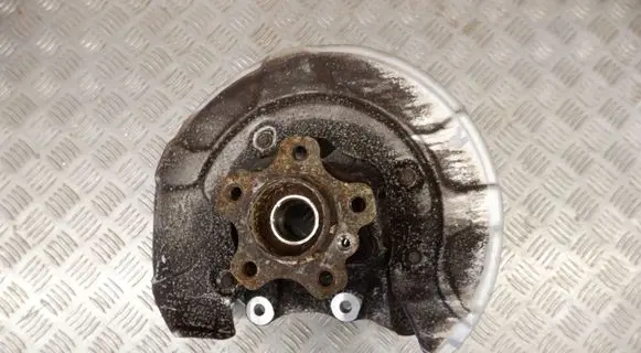 BMW 7 G11 G12 Rear wheel hub 6865662 8838134