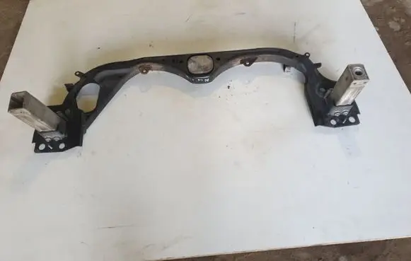 Audi A6 S6 C6 4F Radiator support slam panel bracket 4F0199521 4F0807133