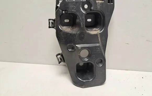 BMW X1 U11 Rear bumper mounting bracket 9883541