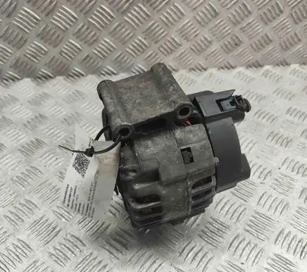 Audi A4 S4 B7 8E 8H Generator/alternator 06D903016A