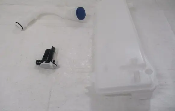 Fiat Scudo Windshield washer fluid reservoir/tank 9809803680