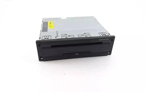 Radio/CD/DVD/GPS head unit