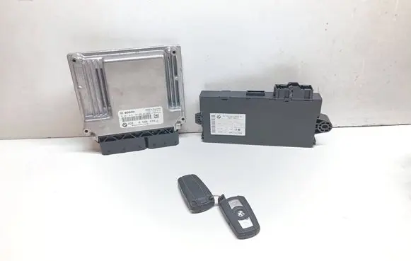 BMW 3 E90 E91 Engine ECU kit and lock set 8506434 0281016106 9217853