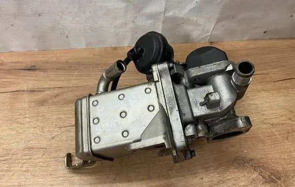 Volvo S90, V90 EGR valve 31422315