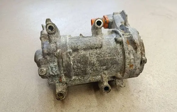 Mercedes-Benz EQS X296 Air conditioning (A/C) compressor (pump) A0008308104 2301011652 0424003261002