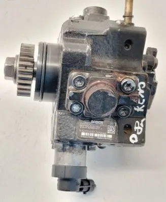 Renault Espace IV Fuel injection high pressure pump 0445010223 1311024 8200934657