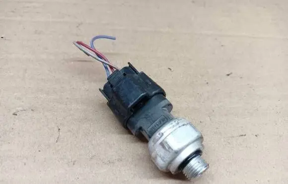 Air conditioning (A/C) pressure sensor