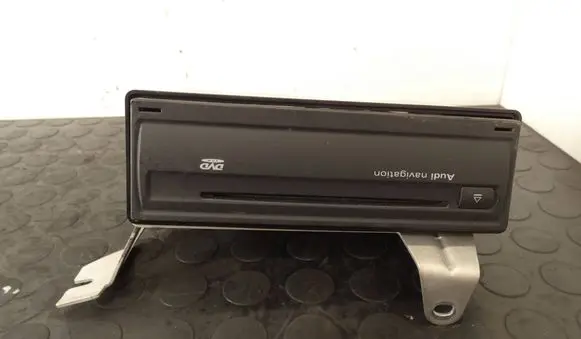 Navigation unit CD/DVD player