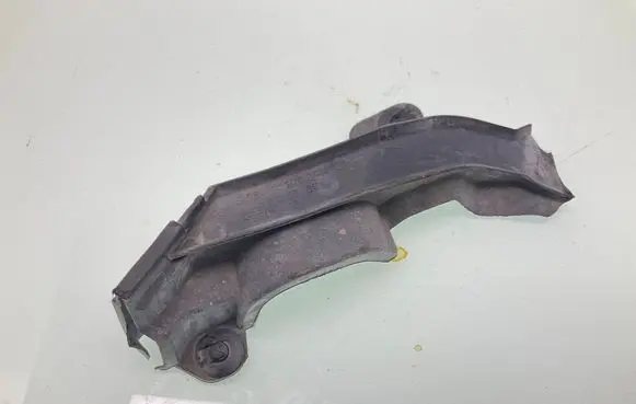 BMW 1 F40 Engine compartment rubber 7206571 107020G