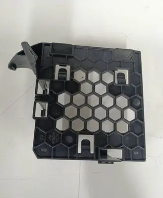 Opel Astra K Engine control unit holder 39046169