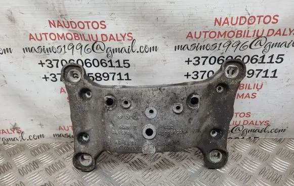Audi A8 S8 D3 4E Gearbox mounting bracket 4E0399231N