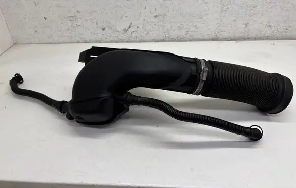 Audi Cabriolet B3 8G Air intake duct part 078133357H