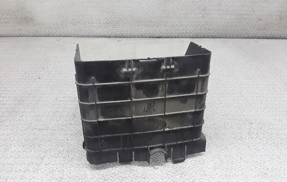 Battery box tray