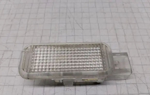 Audi A4 S4 B6 8E 8H Other interior light 3B0947416