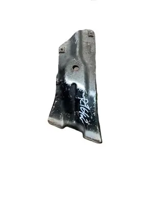 Volkswagen Golf IV Fender mounting bracket 5K6821136