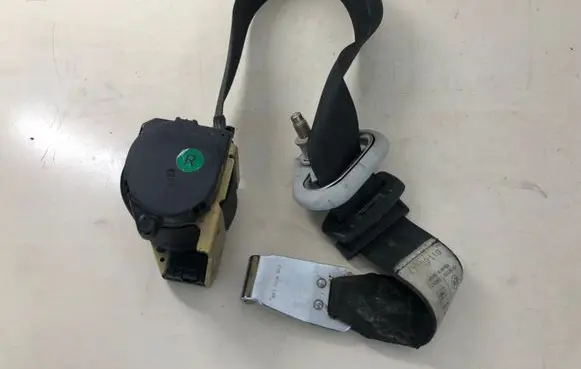Ford Galaxy Rear seatbelt 7M3857816 1M21613B86 560196600