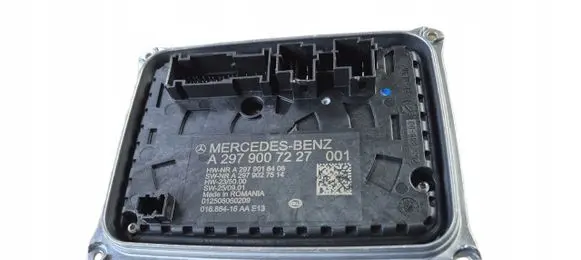 Mercedes-Benz EQS X296 Voltage converter/converter module 