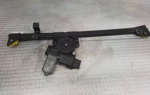 Fiat Ducato Front door window regulator with motor 1368921080