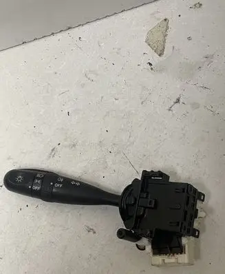 Suzuki SX4 Indicator stalk 173744