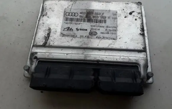 Audi A8 S8 D3 4E Air suspension control unit module (rear) 4E0907553F 5SG00907301