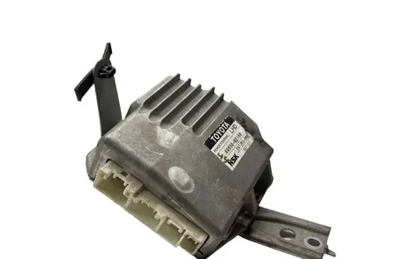 Toyota Corolla E120 E130 Power steering control unit/module 8965002150 5671311