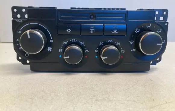 Jeep Grand Cherokee (WK) Climate control unit P055111011AD