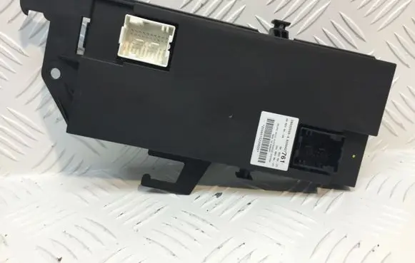 Renault Espace III Comfort/convenience module 8200427761