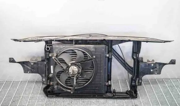 Seat Leon (1M) Radiator support slam panel