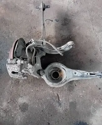 Ford C-MAX II Rear wheel hub