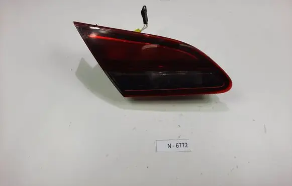 Opel Astra J Tailgate rear/tail lights 13399955 L90025804
