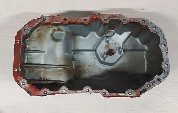 Volkswagen Tiguan Oil sump 03C103603AH