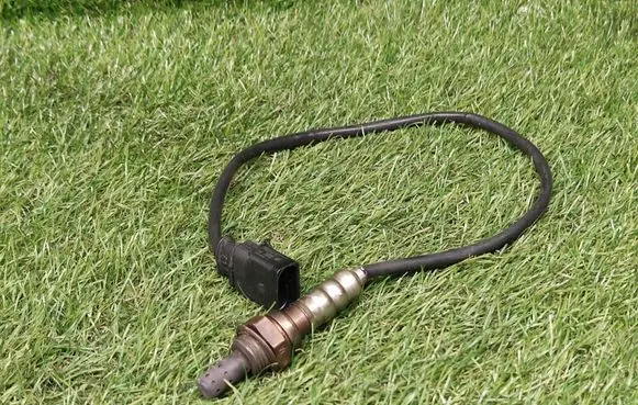 Audi A4 S4 B8 8K Lambda probe sensor 06E906265Q