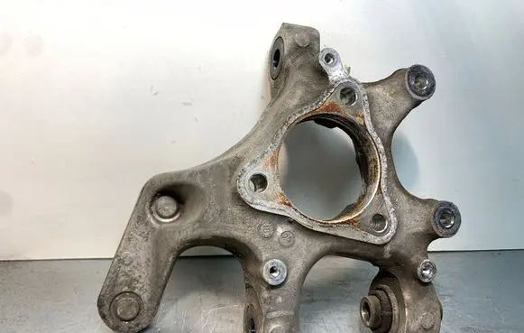 Hyundai Ioniq Rear wheel hub