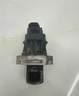 Opel Insignia A EGR valve 55566052