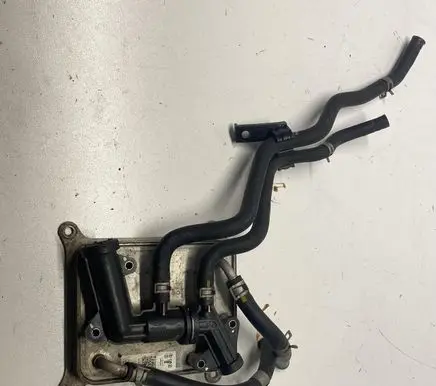 Engine oil radiator
